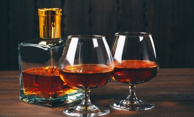alkogol_brendi_ili_konyak.jpg